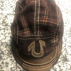 True Religion hat